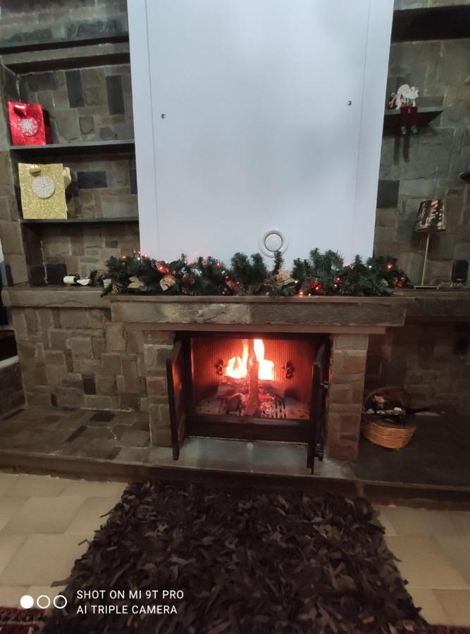 Johnny'S Loft Agrinio Exterior foto